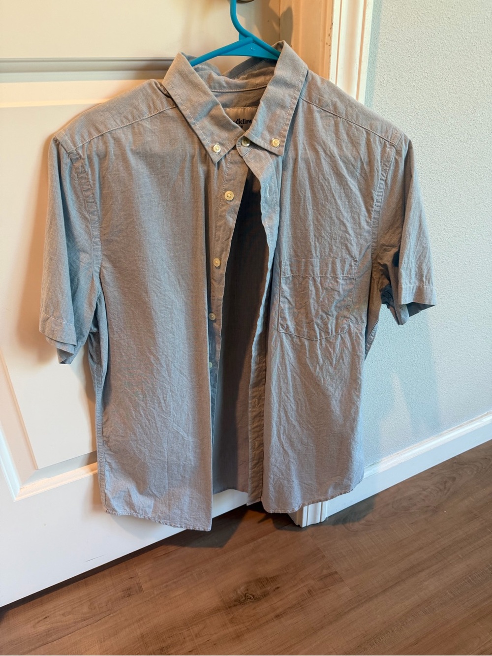 Goodfellow & Co Light Gray Short-Sleeve Button-Down Shirt